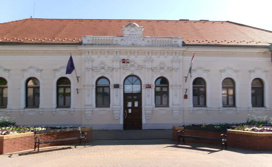 A Szarvasi Gyógyfürdő épülete
